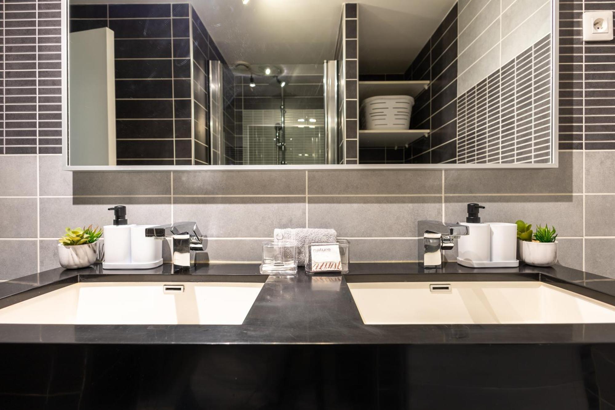 Le Canope - T3 Duplex, 2 Salles D'Eau, Hypercentre 卡斯特尔 外观 照片